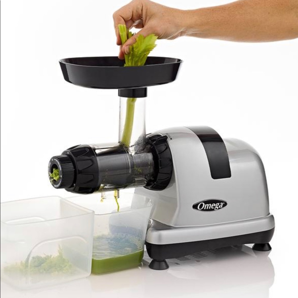 Omega Juicer